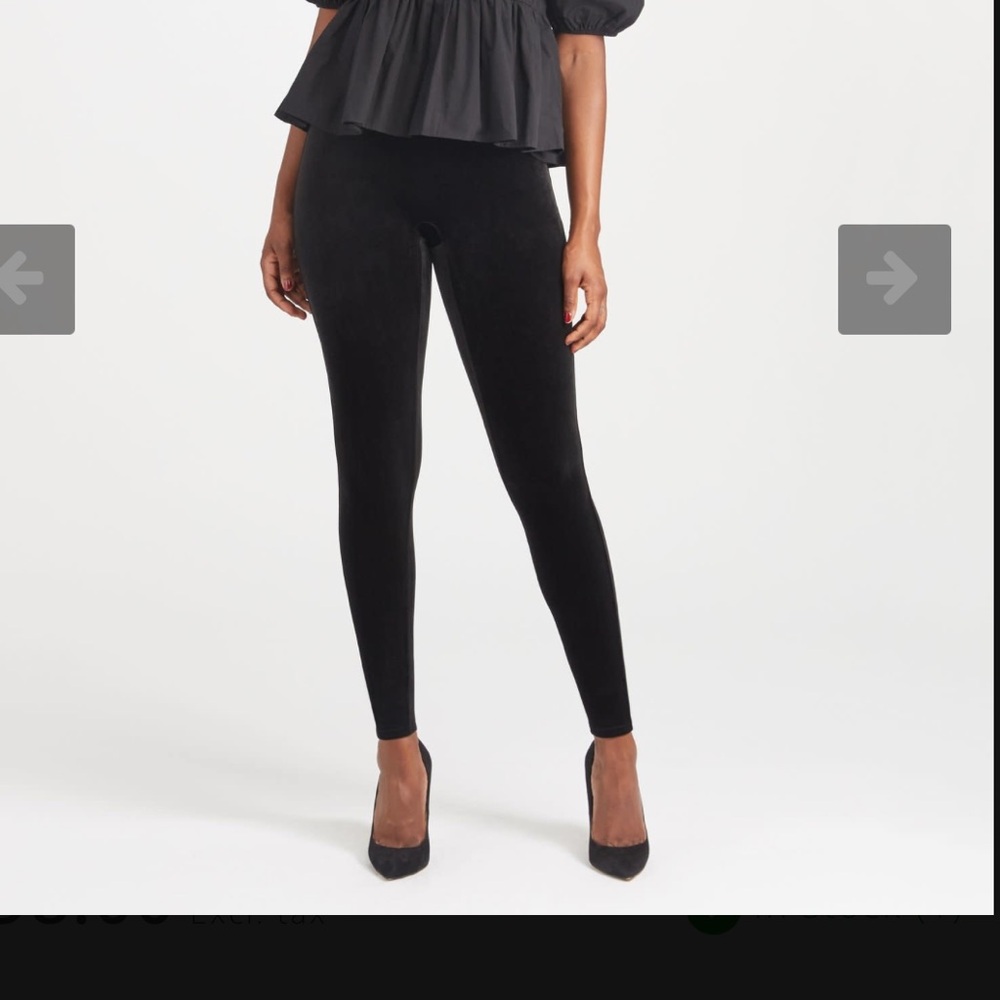 Black velvet Spanx leggings